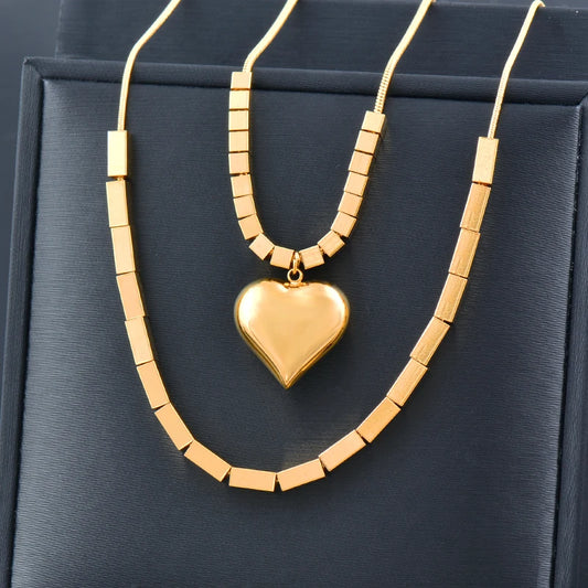 Gold Pendant Necklace